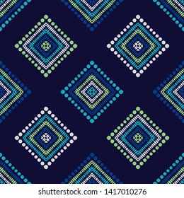 Patrón sin costuras de lunares. Mosaico de figuras étnicas. Textura estampada. Fondo geométrico. Puede ser utilizado para el Fondo de pantalla, la materia textil, la tarjeta de la invitación, envoltura, fondo de la página del Web.