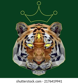 Cabeza de tigre poligonal con corona. Rey del tigre. Tigre. Tigre geométrico con partes lineales. Ilustración de color poligonal. Animal en polos bajos. Ilustración vectorial para logotipo, icono, fondo. Gato salvaje.	