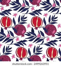 Patrón sin fisuras de la fruta de la granada, impresión dibujada a mano. Árbol de granadas, ramas y frutos. Vector Plantilla de alimentos. Fruta entera y media fruta cortada con el fondo de las hojas para el Fondo de pantalla, materia textil, chatarra