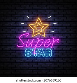 Banner de arte pop con neón super estrella sobre fondo de luz. Diseño de ilustración vectorial. Símbolo, ilustración del logotipo. Superestrella neón sobre fondo de luz