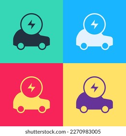 Pop art Icono de carga del enchufe eléctrico y del coche eléctrico aislado en el fondo del color. Tecnologías ecológicas renovables.  Vector