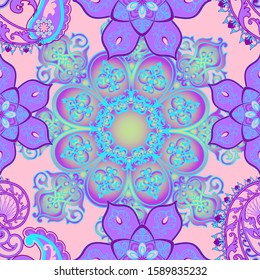  A popular combination of Turkish patterns with arabesque ornaments.