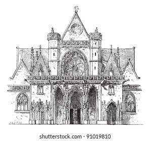 Porch, SAINT-Germain l'Auxerrois, Paris, vintage engraved illustration. Dictionary of words and things - Larive and Fleury - 1895.