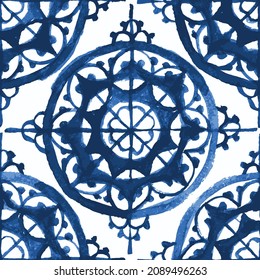 azulejo portugués. Ornamento de patrón impecable de acuarela. Patrones transparentes azules y blancos. Para la reserva de recortes, fondo de pantalla, estuches para smartphones, fondo web, impresión, textura superficial, almohadas.