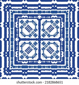 Portuguese vintage azulejo tiles. Vector seamless pattern texture. Hand drawn design. Blue antique background for pillows, print, wallpaper, web backdrop, towels, surface texture.
