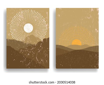 Poster mit Berglandschaft und Sonnenuntergang im Boho-Stil .Minimales Design mit Grunge-Elementen. Trendy Broschüre . Vektorgrafik .
