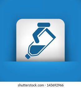 Pour liquid bottle