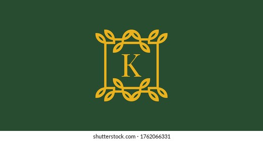 Letra abstracta de primera calidad logotipo K, indicador de símbolo del marco del alfabeto de lujo