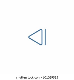 Previous icon. Media player button vector