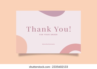 Printable beautiful Vielen Dank Card Vorlage für kleine Online-Unternehmen, dekoriert mit organischen Objekt violett und orange Farbe Pastellfarben. Geeignet für Beauty, Mode, Frauen, Kosmetik, Bäckereimarke