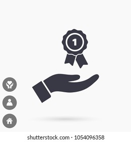 Prize in the hand icon