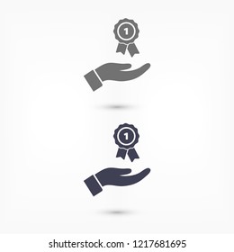 Prize in the hand icon