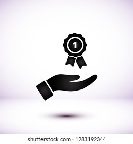 Prize in the hand icon