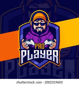 pro prayer gamer man mascot personaje para juegos esport diseños de logotipo