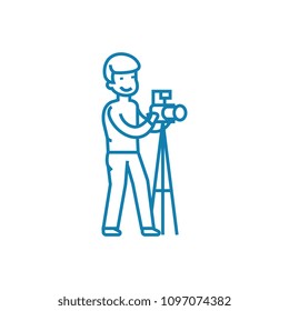 Professional photography linear icon concept. Professional photography line vector sign, symbol, illustration.