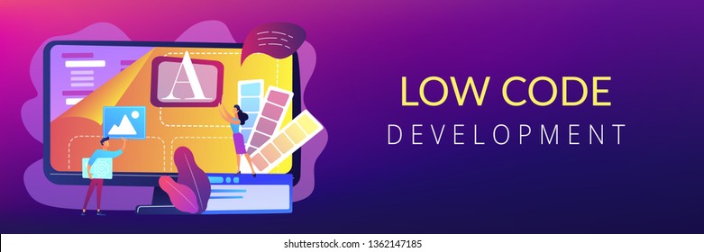 Programadores en computadora usando plataforma de bajo código en computadora, gente pequeña. Desarrollo de código bajo, plataforma de código bajo, concepto de codificación fácil LCDP. Plantilla de banner de encabezado o pie de página con espacio de copia.