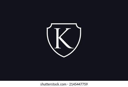Vector de diseño de logotipo de protección y blindaje con letra y alfabetos