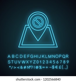 Protest location neon light icon. Demonstration beginning place. Political or social movement planning. Protesters gathering point. Glowing sign with alphabet, numbers. Vector isolated illustration