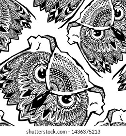 Psychedelic owl head with zentangle elements pattern. Hand drawn doodle. Pattern for fabric, tatoo, paper, clothes