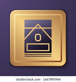 Icono de caja de cigarrillos púrpura aislado en fondo morado. Paquete de cigarrillos. Botón Gold Square. Ilustración vectorial