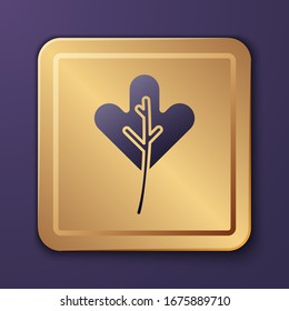 Icono de hoja púrpura aislado en fondo púrpura. Deja la señal. Símbolo de producto natural fresco. Botón Gold Square.  Ilustración vectorial