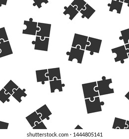 Puzzle compatible icon seamless pattern background. Jigsaw agreement vector illustration on white isolated background. Cooperation solution business concept.