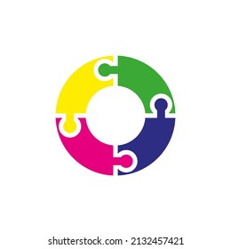 Puzzle icon. A puzzle in a circle. Simple vector illustration on a white background.