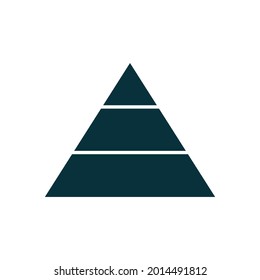 Pyramid Symbol für Infografiken. Dreieckige schwarze Silhouette mit 3 Stufen. Grafikelement des Hierarchy-Designs. Vektorgrafik einzeln auf Weiß