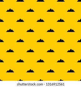 Pyramids in Giza pattern seamless vector repeat geometric yellow for any design