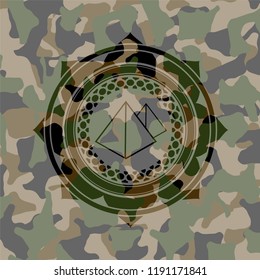 pyramids icon on camo pattern