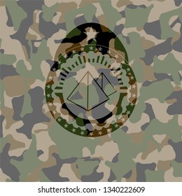 pyramids icon on camo pattern
