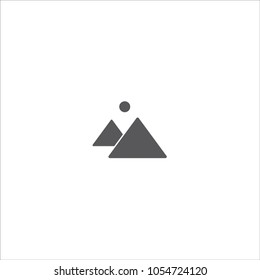 Pyramids icon vector
