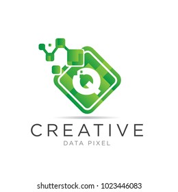q letter box pixel logo