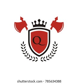 Q Letter elegant heraldic shield with crown alphabet