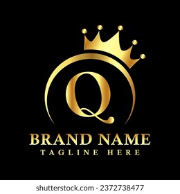 Q letter logo design with golden crown vector.