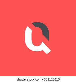 Q Letter logo design vector element