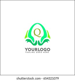 Q letter tree logo. Root of the tree vector illustration. People logo, family logo, green eco logo,Vector identity template