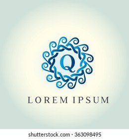 Q letter vector logo template (sign, symbol, emblem, ornament). Tracery logo. Wave ornament dynamic logo.