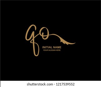 Q O Initial Handwriting Logo Template