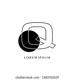 Q  Overlaping Circle Geometric Outline Letter Logo. Monogram color outline letter logo with  circle geometric vector design concept.