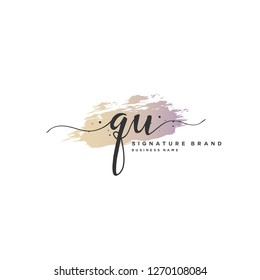 Q U QU Initial letter handwriting and  signature logo.