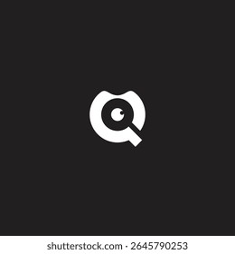 Design de logotipo de tecnologia de vetor Q