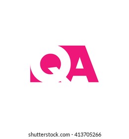 Logo de QA. Elemento de carta de promoción de marca gráfica vectorial. Fondo blanco