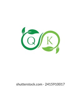 QK letra inicial de monograma para el logotipo de la naturaleza con diseño de imagen hoja