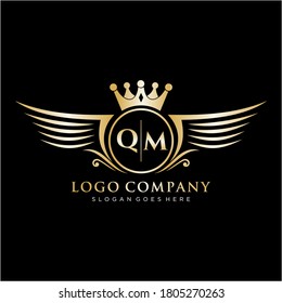 Letra QM inicial con plantilla de logotipo de ala real.