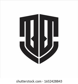 Monograma del logotipo QQ con diseño de forma de escudo de emblema aislado en fondo blanco