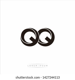 qq q Initial Letter Split Lowercase Modern Monogram linked outline rounded logo