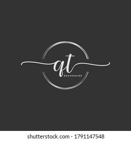 QT  Initial handwriting logo vector