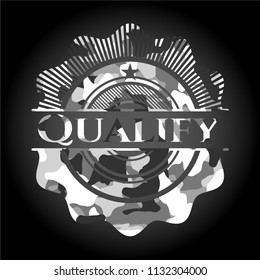 Qualify on grey camo pattern