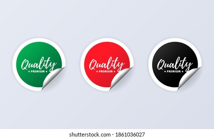 Icono de prima de calidad. Juego de etiquetas. Vector de descuento. Juego de etiquetas premium de calidad. Etiquetas redondas en blanco, rojo y negro. Plantilla de distintivos de etiquetas de venta. Promoción de descuento. Ilustración vectorial. EPS10